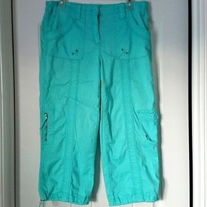 Adorable Ladies Capri Cargo pants By Syle & Co